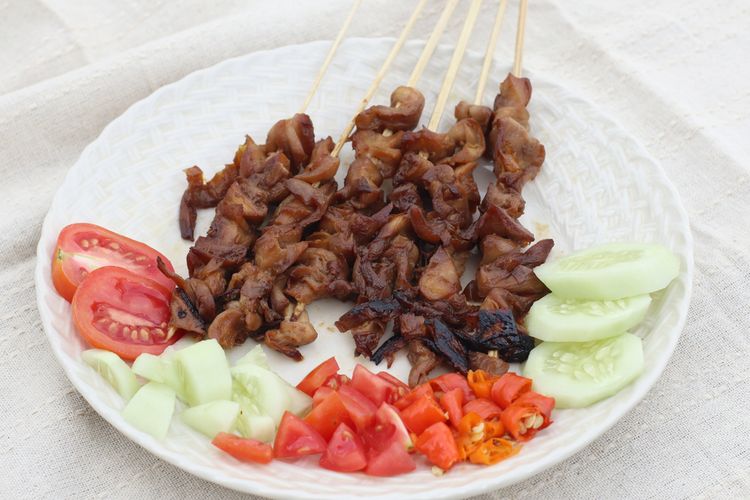 jamur tiram, cara bikin sate jamur, cara bikin sate jamur bumbu kacang, resep sate vegetarian, sate jamur tiram bakar, Resep Sate Jamur Tiram Tidak Alot, Lengkap dengan Cara Bikin Bumbu Kacang Kental