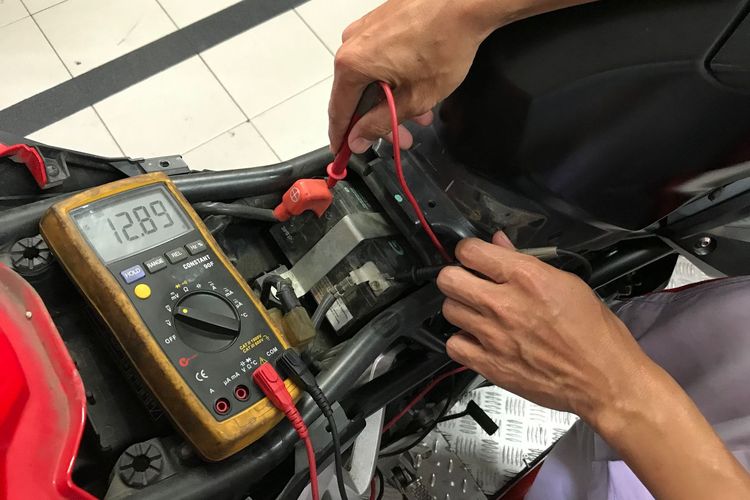baterai, Plus Minus Pakai Aki Lithium untuk Kendaraan, Lebih Awet tapi Mahal