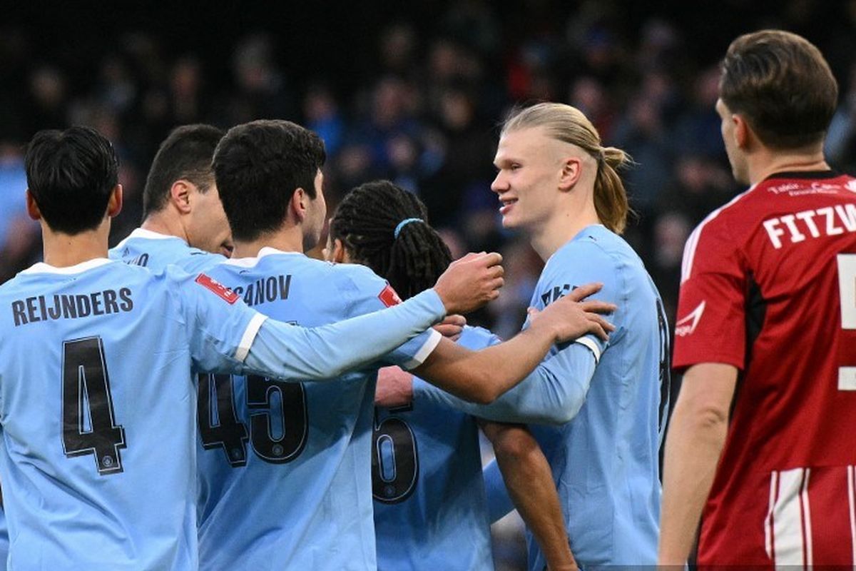 Manchester City, Exeter City, Pep Guardiola, Piala FA, Hasil Man City Vs Exeter City 10-1: Semenyo Gol Debut, Citizens Sikat Tim Kasta Ketiga