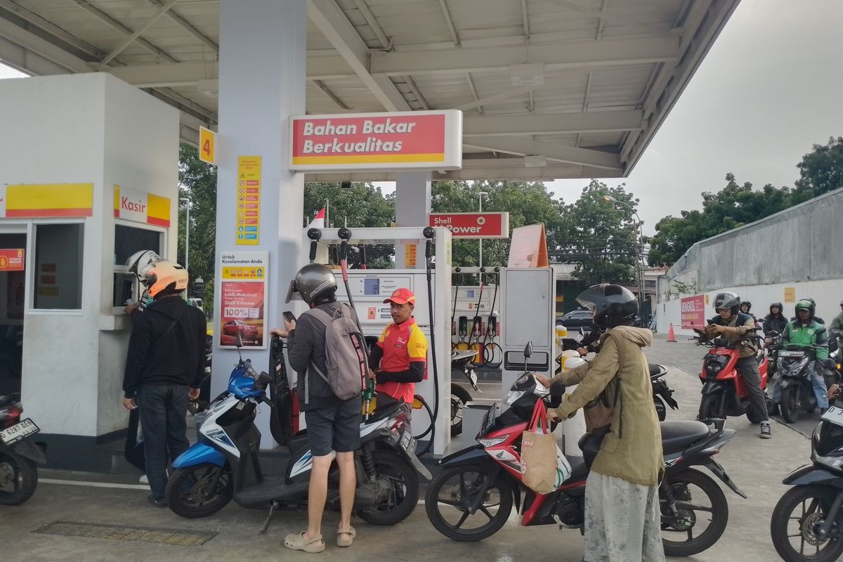 Shell, Shell V-Power, SPBU Shell, BBM Shell, Shell Super, Masih Langka, Kapan Pasokan BBM di SPBU Shell Kembali Normal?