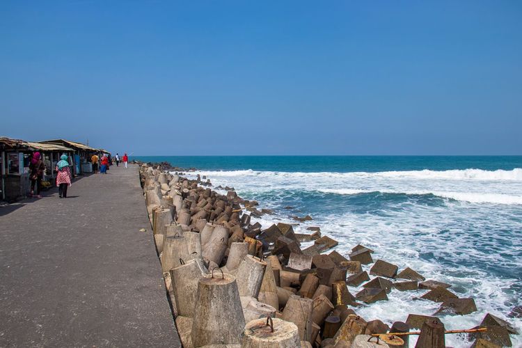 wisata yogyakarta, pantai di yogyakarta, Libur Long Weekend September 2025, Rekomendasi wisata pantai di Yogyakarta, Libur Long Weekend September 2025, Coba Wisata Pantai di Yogyakarta, 1. Pantai Parangtritis, 2. Pantai Glagah, 3. Pantai Drini, 4. Pantai Pok Tunggal, 5. Pantai Wediombo