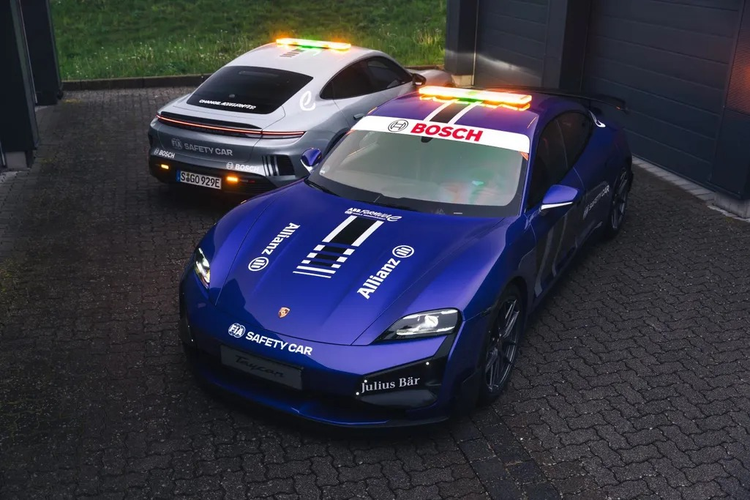 Formula E Jakarta, mobil listrik, safety car, Porsche, Mobil listrik, Formula E, Mobil sport listrik, Safety Car, mobil sport listrik, Taycan Turbo GT, Safety Car Formula E Pakai Mobil Listrik Berperforma Tinggi