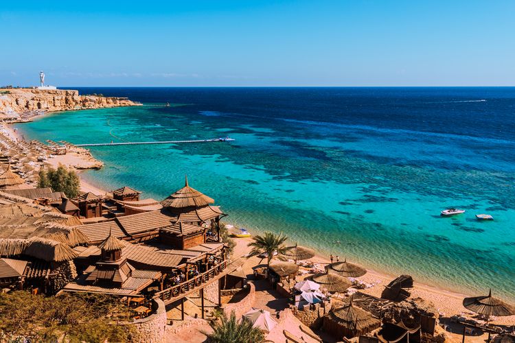 5 Destinasi Laut Terbaik Dunia untuk Berenang 2026, Gili Trawangan Nomor Satu, 1. Gili Trawangan, 2. Sharm El Sheikh, 3. Hurghada, 4. Fethiye, 5. Protaras
