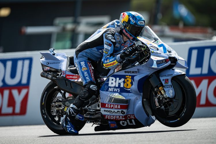 MotoGP, winglet, aerodinamika, motor MotoGP, Evolusi Winglet di Motor Balap MotoGP, Mengapa Winglet Dilarang?, Manfaat Winglet Pada Motor MotoGP, Dampak dari Penggunaan Winglet, Regulasi Baru Soal Winglet di MotoGP 2027