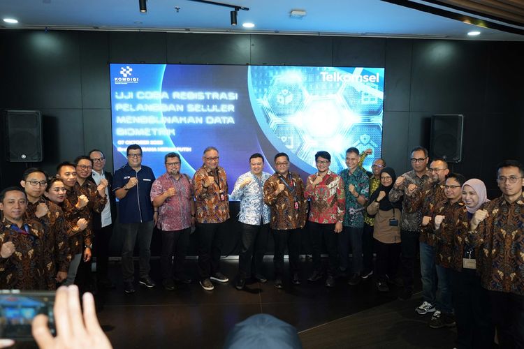 telkomsel, face recognition, kartu SIM, registrasi, Komdigi, Telkomsel Uji Coba Registrasi Kartu SIM Pakai Wajah