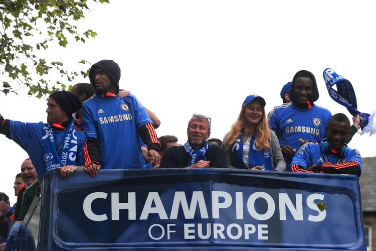 chelsea, Liga Inggris, Eden Hazard, Roman Abramovich, the blues, Asosiasi Sepak Bola Inggris, chelsea melanggar, menjual chelsea, Chelsea Didakwa FA atas Dugaan 74 Pelanggaran Aturan di Era Abramovich