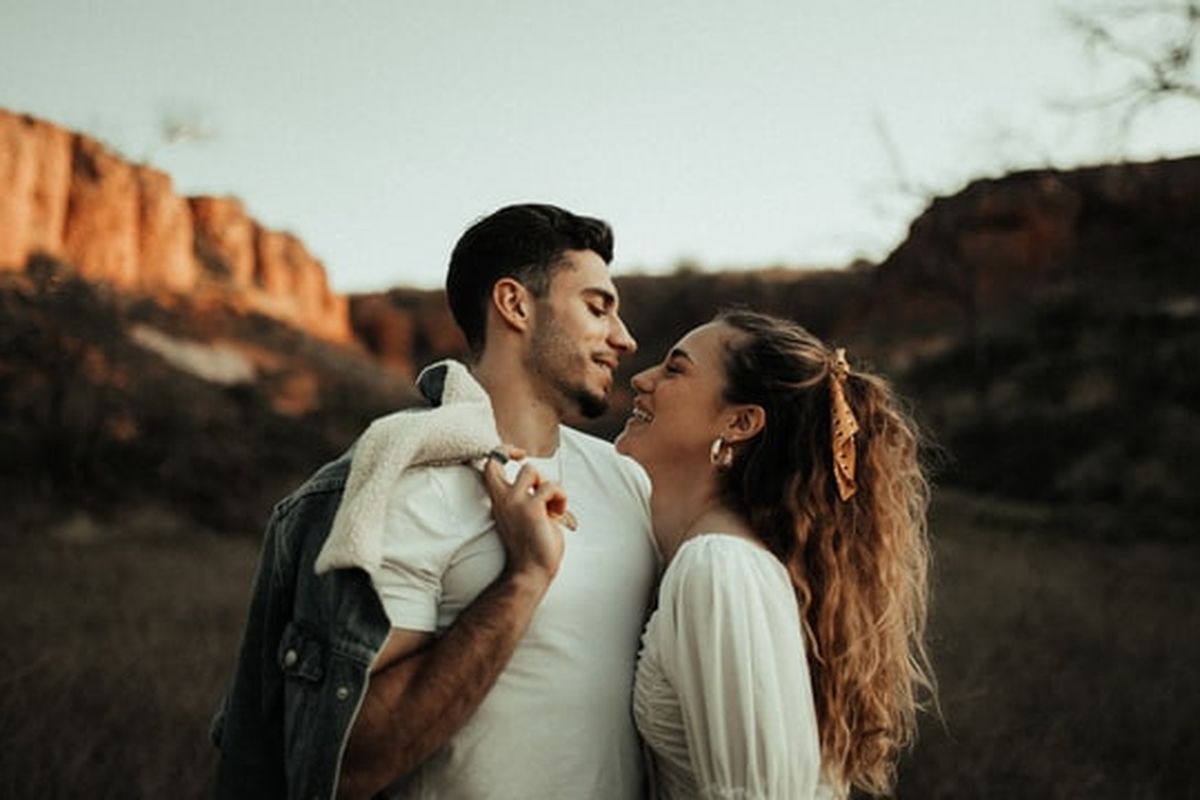Sifat Gemini, Kepribadian Gemini, sifat gemini, sifat gemini wanita, sifat gemini pria, kepribadian gemini, kepribadian zodiak gemini, menghadapi gemini, tips menghadapi gemini, cara menghadapi gemini, 4 Tips Menghadapi Zodiak Gemini, Harus Bersabar, 1. Harus bersabar, 2. Stimulasi kreativitas mereka, 3. Jangan mengubah mereka, 4. Pastikan hubungan tetap menyenangkan