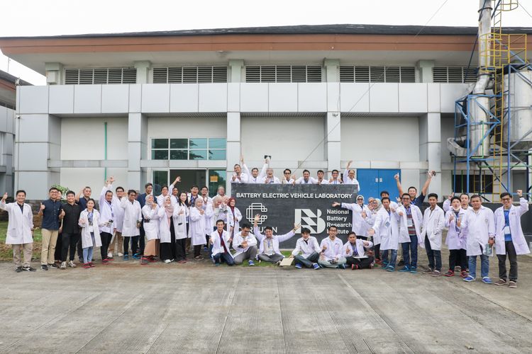 kendaraan listrik, risiko, Baterai Lithium Ion, keselamatan, thermal runaway, Pentingnya Edukasi Keselamatan dan Mitigasi Risiko Baterai Litium-ion