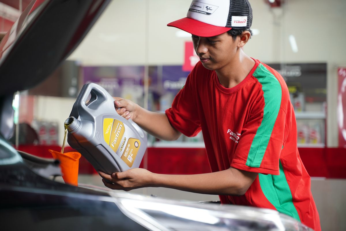 pelumas, mudik, Jelang Mudik Lebaran, Jangan Lupa Cek Oli Kendaraan