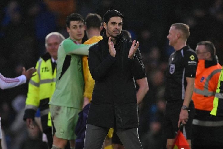 Chelsea, Arsenal, Chelsea vs Arsenal, Liam Rosenior, Mikel Arteta, Piala Liga Inggris, Jadwal Chelsea Vs Arsenal, Saat Rosenior Terinspirasi Arteta, Rosenior Terinspirasi Arteta, Artea: Saatnya ke Final, Prediksi Susunan Pemain Chelsea Vs Arsenal, Jadwal Siaran Langsung Chelsea Vs Arsenal