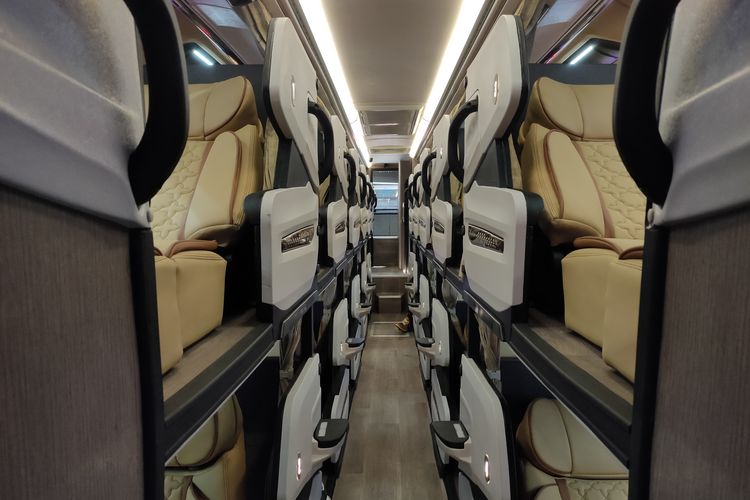 bus wisata, alasan orang naik bus, kenapa orang masih naik bus, redBus peoples choice award 2025, Transportasi Makin Canggih, Kenapa Orang Masih Pilih Naik Bus?