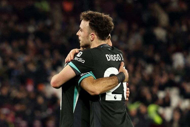 Cristiano Ronaldo, Diogo Jota, Diogo Jota meninggal dunia, pemakaman Diogo Jota, Pemakaman Diogo Jota, Mohamed Salah, diogo jota meninggal, pemakaman diogo jota, 5 Bintang yang Tak Hadiri Pemakaman Diogo Jota, Termasuk Ronaldo, 1. Alisson Becker, 2. Luis Diaz, 3. Mohamed Salah, 4. Dominik Szoboszlai, 5. Cristiano Ronaldo