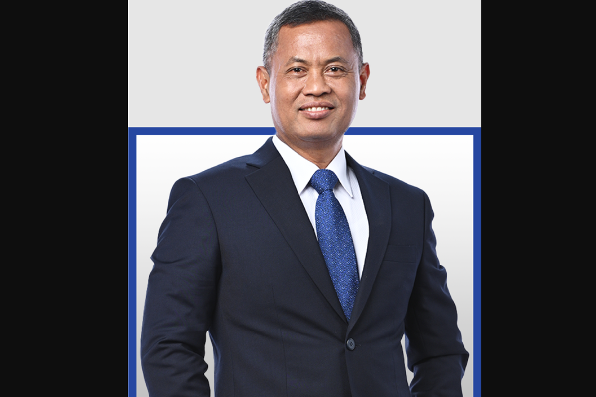Untung Budiharto, Sosok Untung Budiharto: Letnan Jenderal Kehormatan yang Ditunjuk Menjadi Dirut PT Antam, Mengapa RUPSLB Antam 2025 Digelar?, Siapa Untung Budiharto?, Bagaimana Rekam Jejak Karier Militernya?, Apa Pengalaman Untung di Luar TNI?