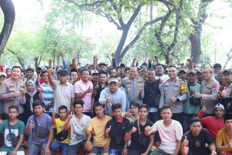 Kapolda Metro Jaya, kamtibmas, pedagang kopi keliling, GRIB Jaya, Asep Edi Suheri, Jaga Jakarta, ormas jaga jakarta, Usai Gandeng Pedagang Kopi, Kini 18 Ormas Diminta Kapolda Metro Jaya Ikut Bantu Jaga Jakarta