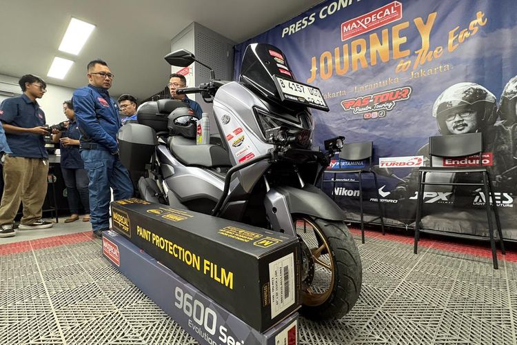 Maxdecal, Touring, UMKM, Pasutri Touring, Pasutri Touring ke Indonesia Timur, Misi Promosikan UMKM