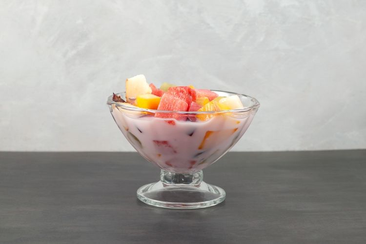 resep es buah tanpa santan, cara membuat es buah segar, minuman dingin tanpa susu, es buah segar rumahan, es buah sehat, es buah sehat tanpa gula, Cara Bikin Es Buah Tanpa Susu dan Santan, Segar dan Aman di Tenggorokan, Keistimewaan Es Buah Tanpa Susu dan Santan, Resep Es Buah Tanpa Susu dan Santan, Cara Membuat Es Buah Tanpa Susu dan Santan, Tips Agar Es Buah Lebih Segar dan Awet, Kandungan Gizi dan Manfaat