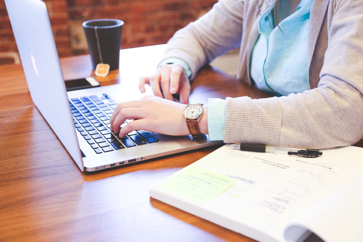 cover letter, ChatGPT, melamar pekerjaan, surat lamaran kerja, Surat lamaran kerja, pengalaman kerja, chatGPT, Bikin Surat Lamaran Kerja dengan ChatGPT Bisa Merugikan, Ini Sebabnya