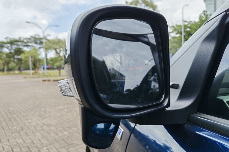 e-Smart Hybrid, Kupas Desain Daihatsu Rocky e-Smart Hybrid, Kompak dan Praktis, Identitas Hybrid , Buritan Sederhana dan Rapi, Kaca Peredam Panas, Desain Aman