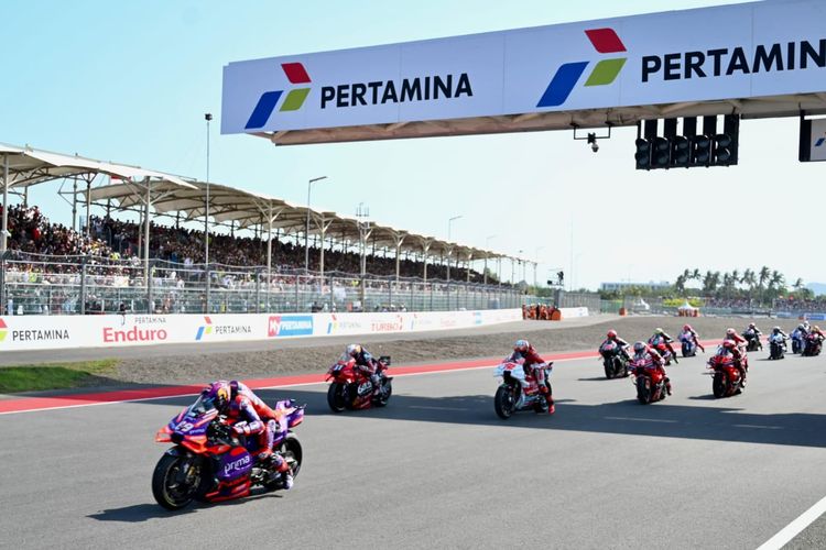 Marc Marquez, motogp 2025, MotoGP Mandalika 2025, jadwal MotoGP Mandalika 2025, sprint race motogp mandalika, live streaming sprint race motogp, Jadwal dan Live Streaming Sprint Race MotoGP Mandalika 2025