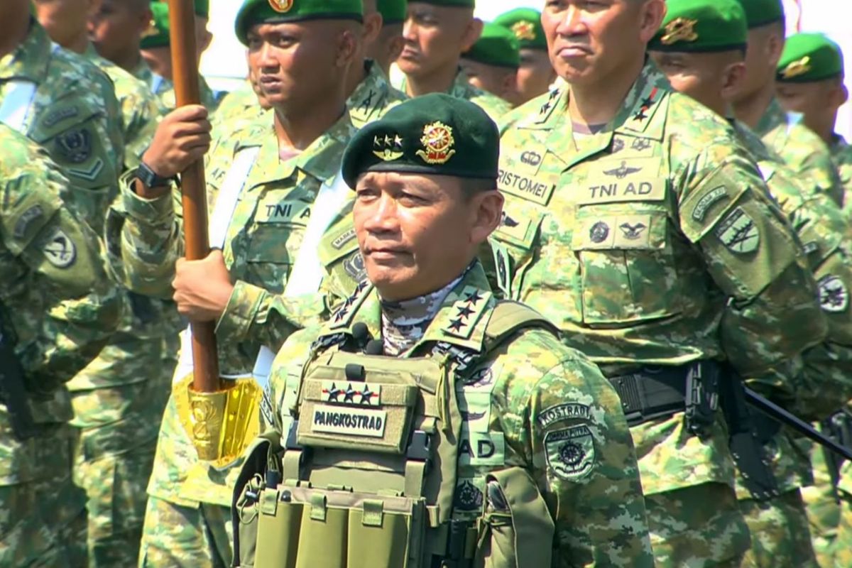 Pangkostrad, komandan upacara, Presiden Prabowo, Letjen Mohammad Fadjar, eks ajudan jokowi, Sosok Letjen Mohammad Fajar, Eks Ajudan Jokowi yang Dipuji Prabowo, Bintang 3 Jadi Komandan Upacara