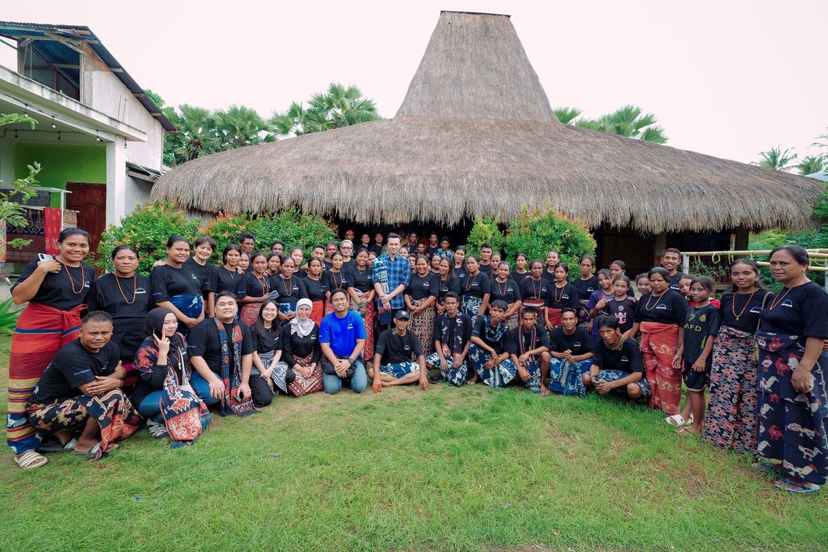 pewarna alam, Sumba Timur, tenun Sumba, tenun warna alam, Menjaga Identitas Budaya Sumba Lewat Tenun Warna Alam