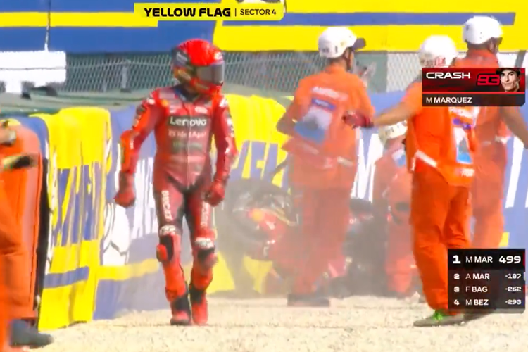 MotoGP, Marc Marquez, San Marino, Marco Bezzecchi, Sprint Race, Hasil Sprint Race MotoGP San Marino 2025: Bezzecchi Juara, Marc Marquez Crash