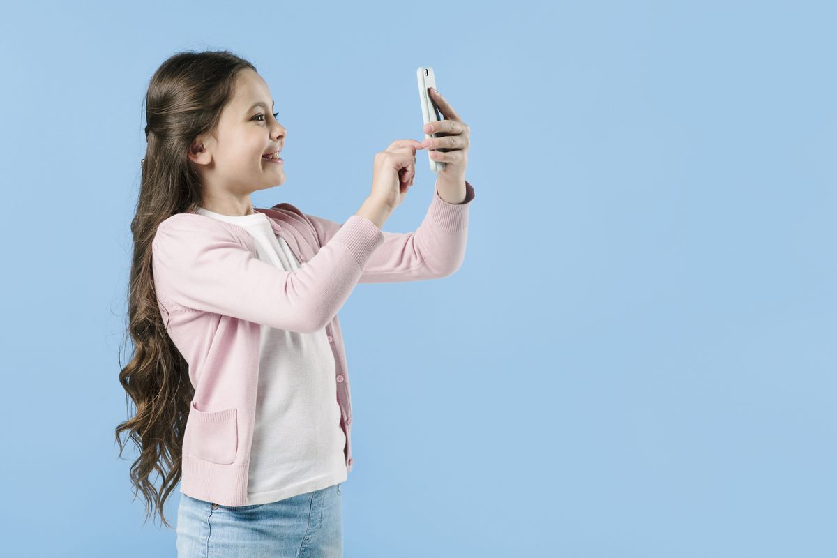 Tips Membangun Kesejahteraan Digital Anak Lewat Kebiasaan Sederhana