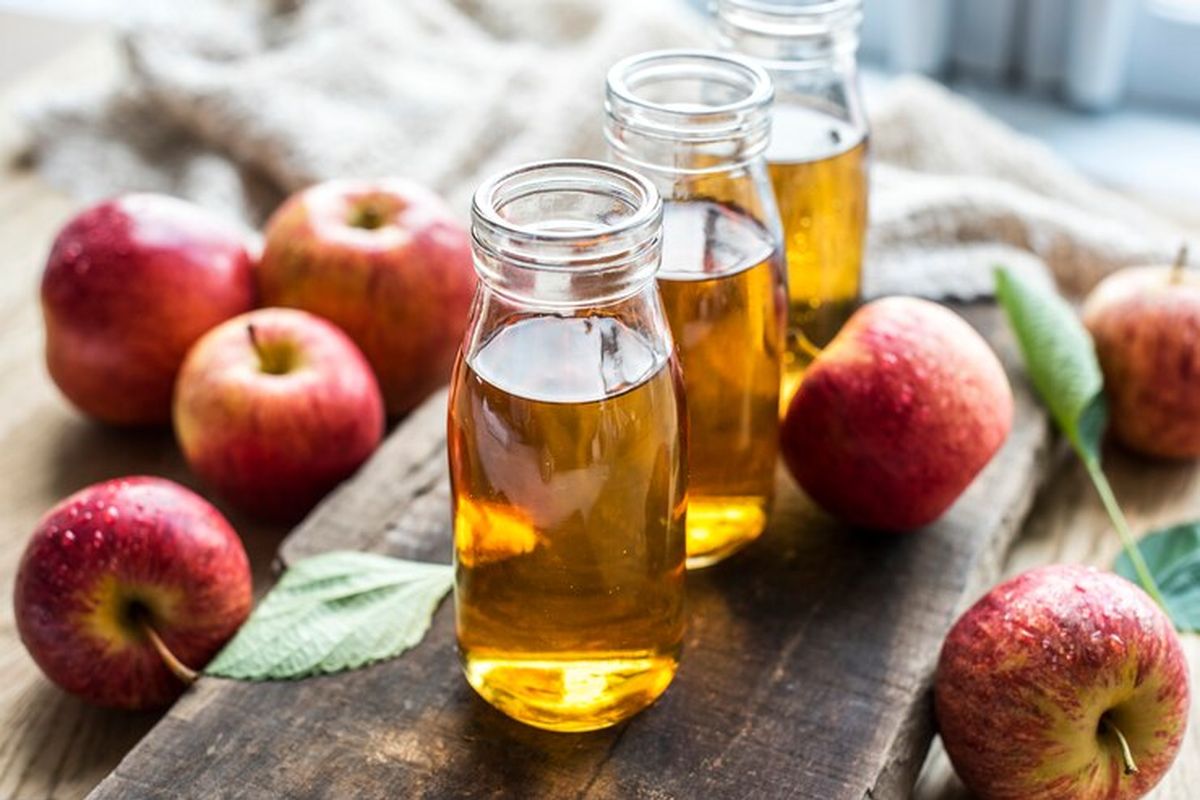 cuka apel untuk diet, cara menurunkan berat badan, cara membakar lemak perut, cuka apel manfaat, cuka apel mengandung apa, 4 Fungsi Cuka Apel untuk Diet, Bisa Hilangkan Lemak di Perut, 1. Membakar lemak, termasuk area perut, 2. Meningkatkan pencernaan, 3. Stabilkan gula darah, 4. Kontrol nafsu makan