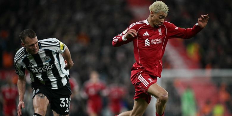 Liga Inggris, Liverpool, Newcastle United, Hugo Ekitike, Florian Wirtz, Newcastle, Anthony Gordon, Liga Inggris 2025-2026, Hasil Liverpool Vs Newcastle 4-1, The Reds Salip Man United
