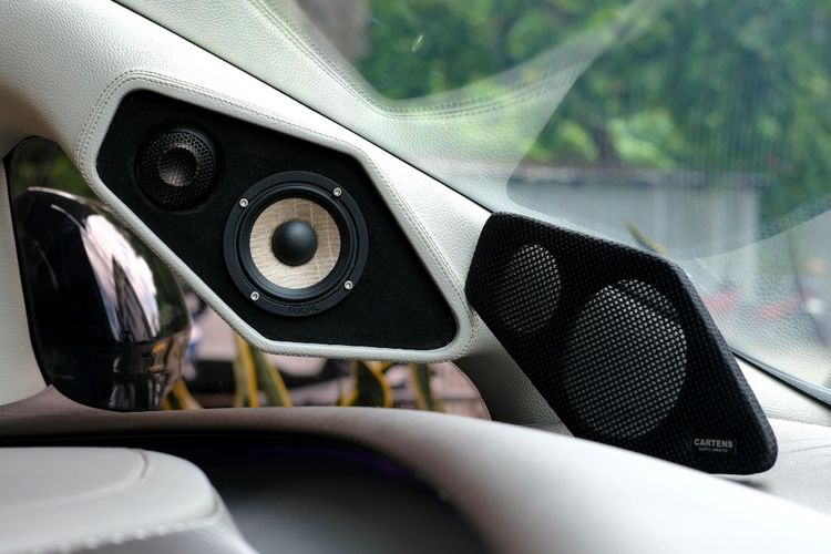 modifikasi audio, teknologi canggih, upgrade audio, mobil listrik, Dua Tipe Modifikasi Audio Favorit untuk Pemilik Mobil Listrik