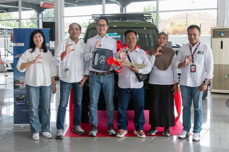 Daihatsu, Gran Max, Gofar Hilman, Ayla, guru, modifikasi, Berawal Beli Ayla, Guru Asal Lombok Timur Dapat Gran Max Modifikasi