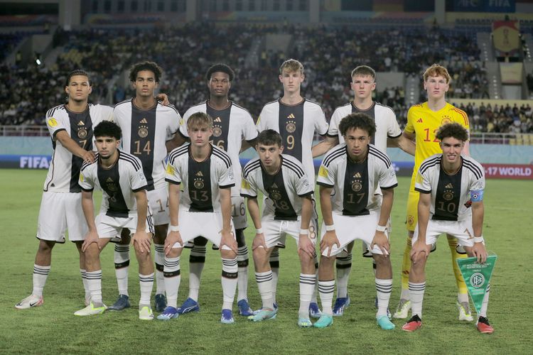 David Odogu, AC Milan, Massimiliano Allegri, Serie A, Juara Piala Dunia U17 2023 Indonesia dan Pelajaran Taktik 16 Menit di AC Milan