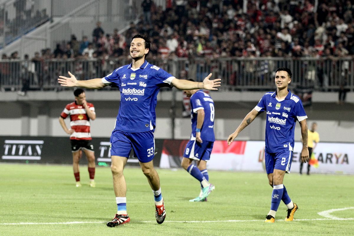 Super League, Hasil Madura United vs Persib, Thom Haye, ACL 2, Gelandang Persib, Timnas Indonesia, persib bandung, gelandang persib, hasil madura united vs persib, Thom Haye Semringah Persib Kembali ke Trek Positif, Apresiasi Pemain Pelapis