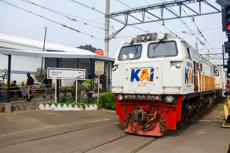 Jawa Barat, Stasiun Cibadak, Stasiun Cibadak, Pintu Masuk Wisata Sukabumi yang Ramai Tiap Akhir Pekan