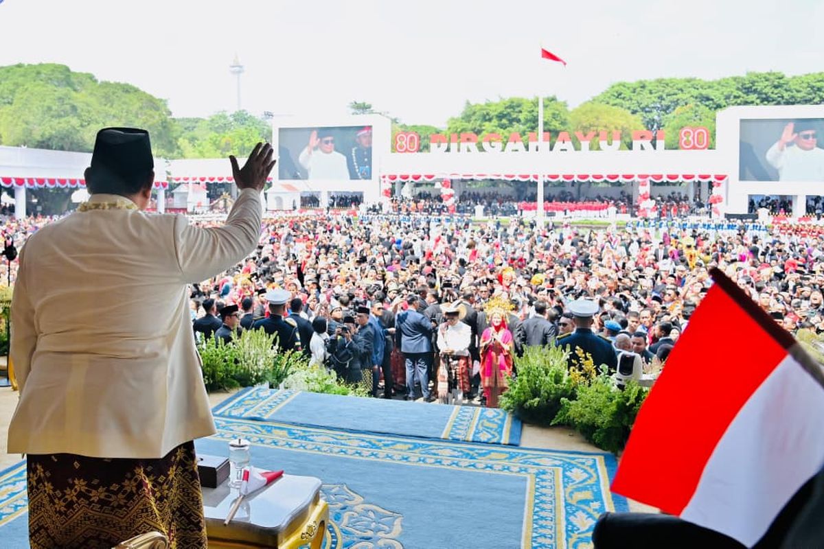 Presiden Prabowo, karnaval 17 agustus 2025, rute karnaval 17 Agustus, jadwal karnaval 17 Agustus, karnaval kemerdekaan HUT ke-80 RI, Jadwal dan Rute Karnaval Kemerdekaan Malam Ini, Pertama Kalinya Digelar, Puncak Perayaan HUT ke-80 RI, Siapa yang Akan Melepas Karnaval?, Jam Berapa Karnaval Akan Dimulai?, Rute Karnaval Melalui Jalan Mana?, Siapa Saja yang Terlibat dalam Karnaval?, Apa Saja yang Bisa Dinikmati di Pesta Rakyat?
