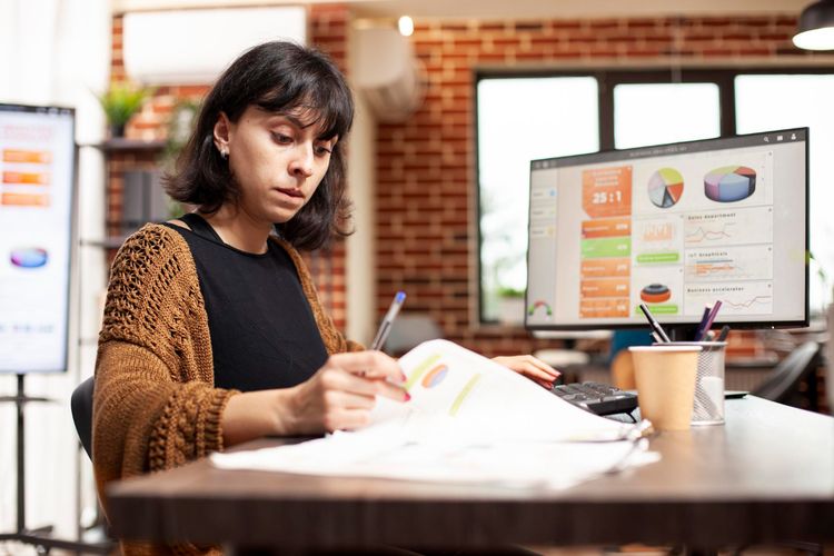 Virgo, zodiak virgo, zodiak virgo hari ini, virgo bulan apa, virgo hari ini, pekerjaan yang cocok untuk virgo, pekerjaan apa yang cocok untuk virgo, 5 Pekerjaan yang Cocok untuk Zodiak Virgo, Tak Cuma Jago Menganalisis, 1. Pekerjaan di bidang accounting dan finance, 2. Pekerjaan di bidang kesehatan, 3. Pekerjaan di bidang hubungan masyarakat, 4. Pekerjaan di bidang komunikasi, 5. Pekerjaan di bidang statistik