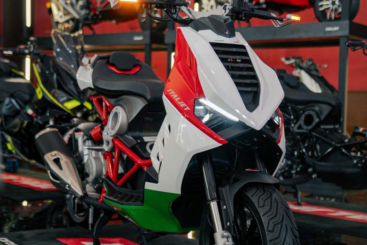 Italjet, IIMS 2026, Italjet R200, Hadir di IIMS 2026, Italjet Tawarkan Skutik Premium mulai Rp 88 Juta
