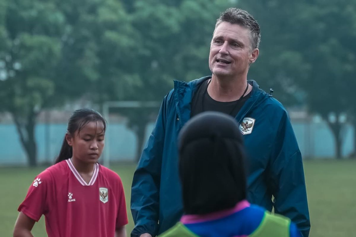Timnas U17 Putri, Timo Scheunemann, Federasi Sepak Bola Prancis, Timnas U17 Putri Indonesia ke Clairefontaine, Komitmen PSSI Naikkan Standar Kualitas Timnas