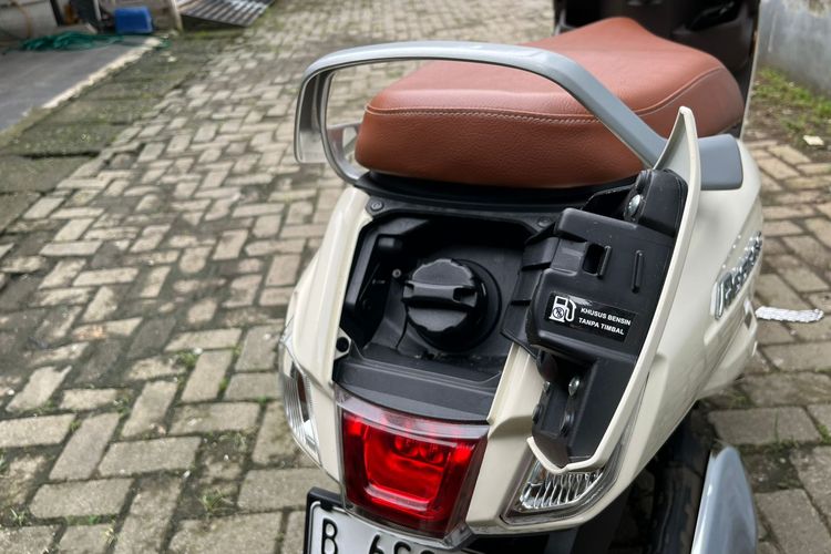 Access, Access 125, Review Lengkap Suzuki Access 125, dari Desain hingga Konsumsi BBM