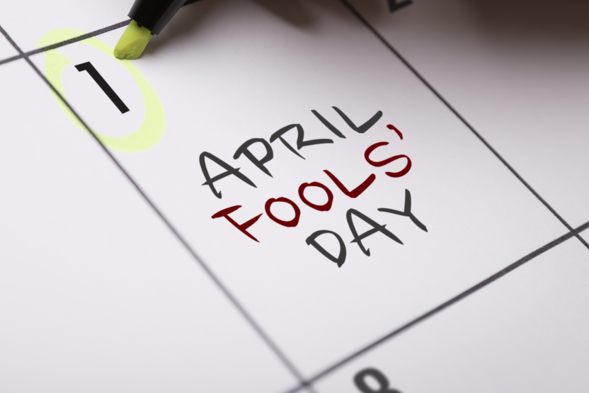 Tanggal 1 April Memperingati Hari Apa? Ini Momen Penting dan Sejarahnya, Mengapa 1 April diperingati sebagai Hari Penyiaran Nasional?, Apa makna Hari Bank Dunia yang juga diperingati 1 April?, Mengapa Iran memperingati Hari Republik pada 1 April?, Apa itu April Mop dan bagaimana asal-usulnya?