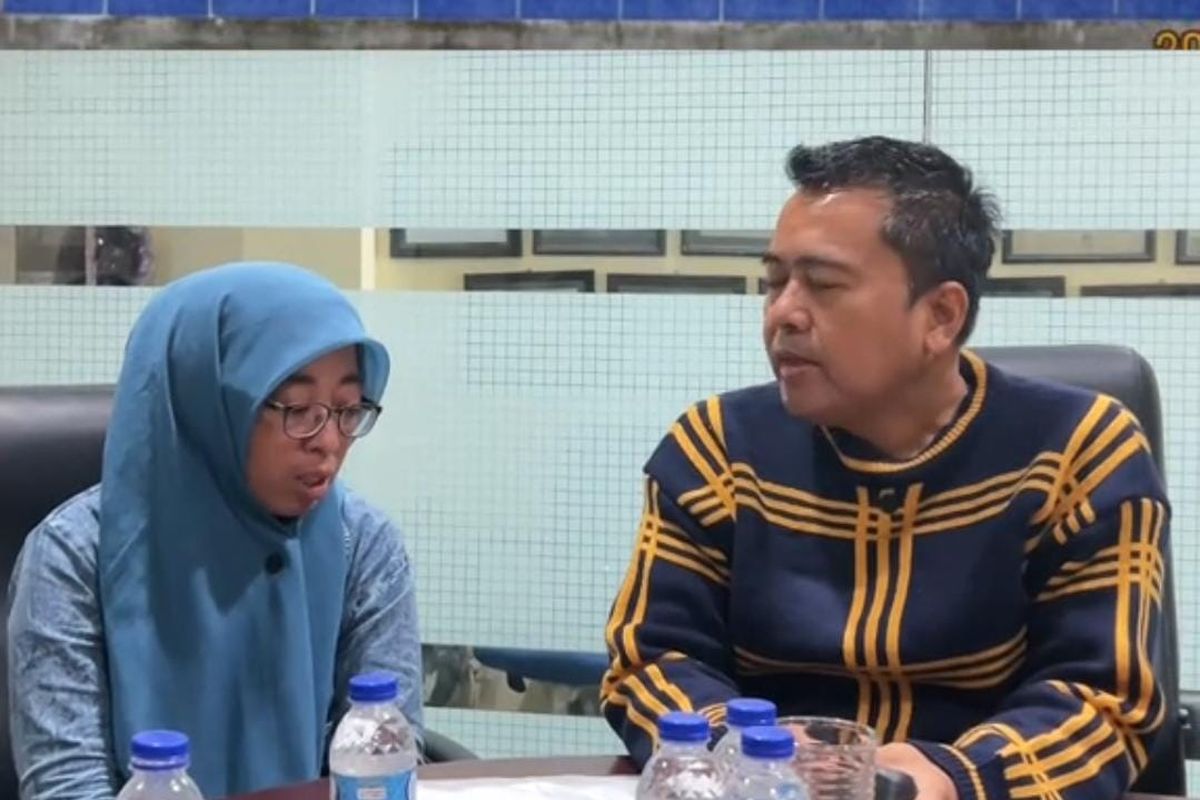 Nur Aini, Pasuruan, Kisah Guru Nur Aini: Curhat Jarak Mengajar 57 Km, Berujung SK Pemberhentian