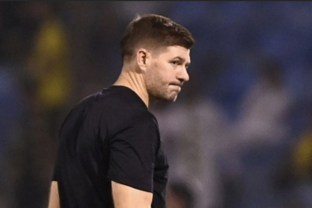 Liga Champions, Arsenal, PSG vs Arsenal, Hasil PSG Vs Arsenal 1-1 (a.p. 4-3), Steven Gerrard Kritik Eberechi Eze