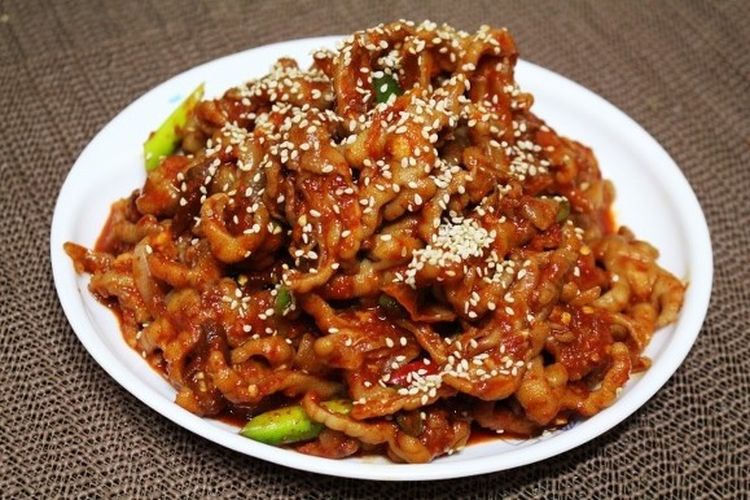 resep ceker mercon, ceker mercon, bumbu ceker mercon, ceker mercon pedas, ceker mercon tulang lunak, ceker mercon empuk, Cara Bikin Ceker Mercon Pedas, Empuk dan Tulang Lunak, Bahan-bahan, Bumbu halus, Rebus ceker, Siapkan bumbu, Masak ceker