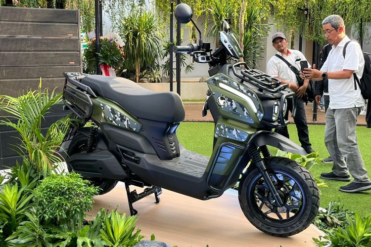 budi setiyadi, Subsidi motor listrik, Kementerian Perekonomian, Yannes Martinus Pasaribu, Keputusan Subsidi Motor Listrik 2025 Masih Menggantung