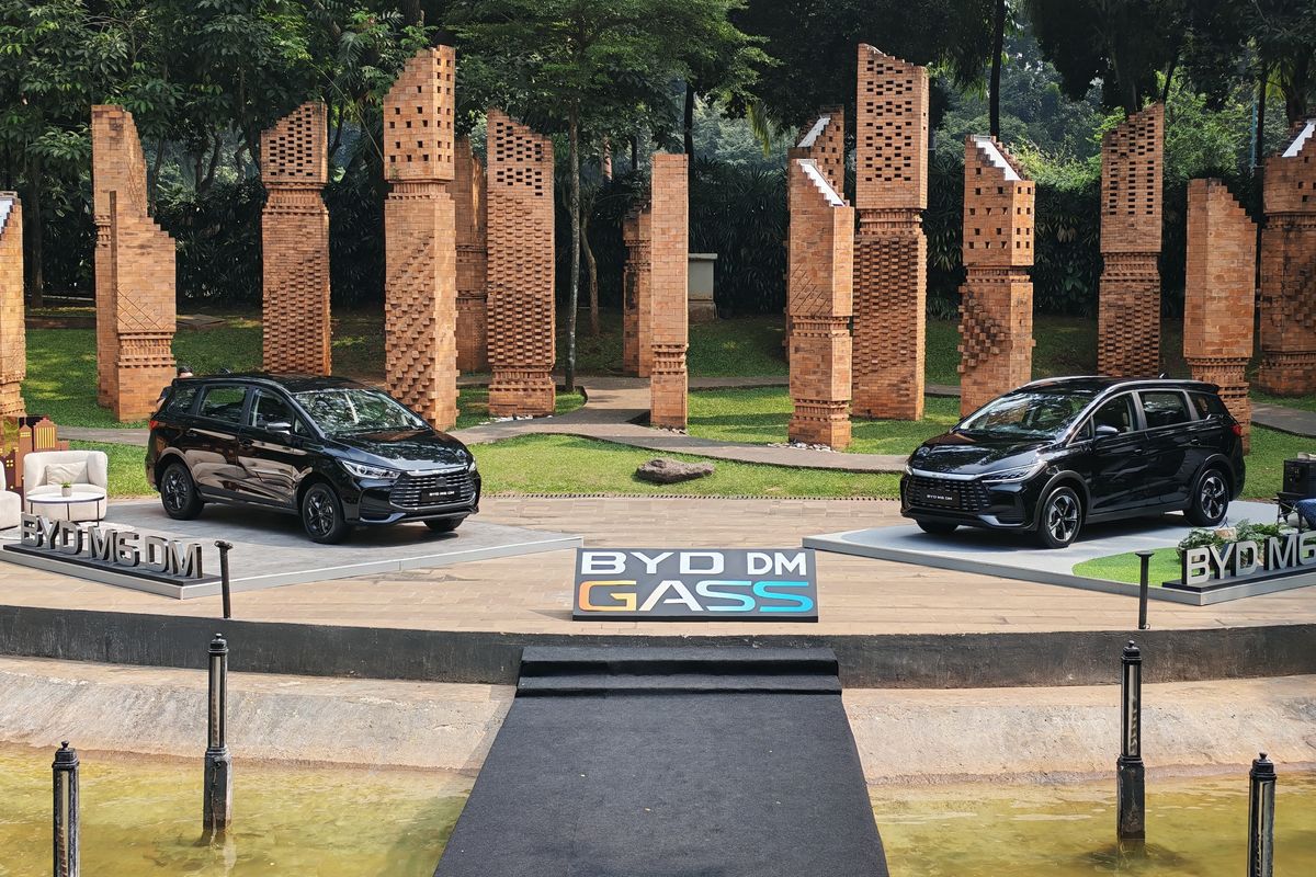 PHEV, M6 DM, Jadi PHEV Termurah, Alasan BYD Bisa Jual M6 DM Rp 200 Jutaan