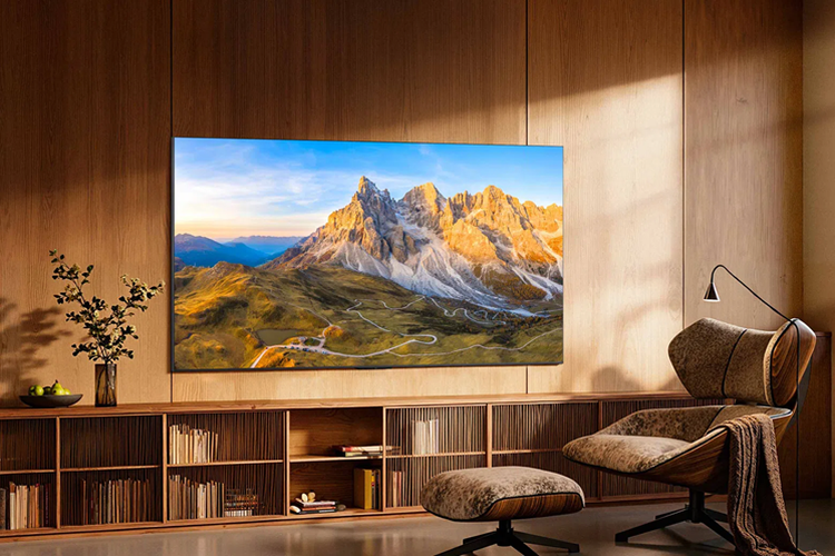 TCL C8L, Google TV, TCL Rilis C8L, TV Mini LED Premium dengan Tingkat Kecerahan Tinggi