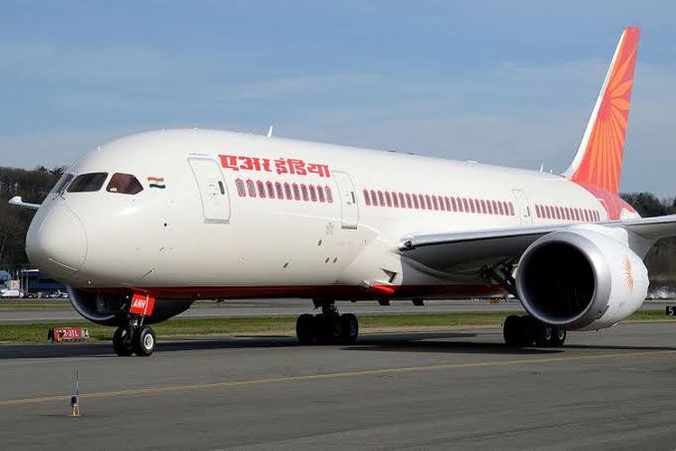 Bhoomi Chauhan, kecelakaan air india, kecelakaan pesawat air india, penumpang selamat dari kecelakaan air india, cerita penumpang air india selamat, bhoomi chauhan, Telat 10 Menit karena Macet, Calon Penumpang Air India Selamat dari Kecelakaan