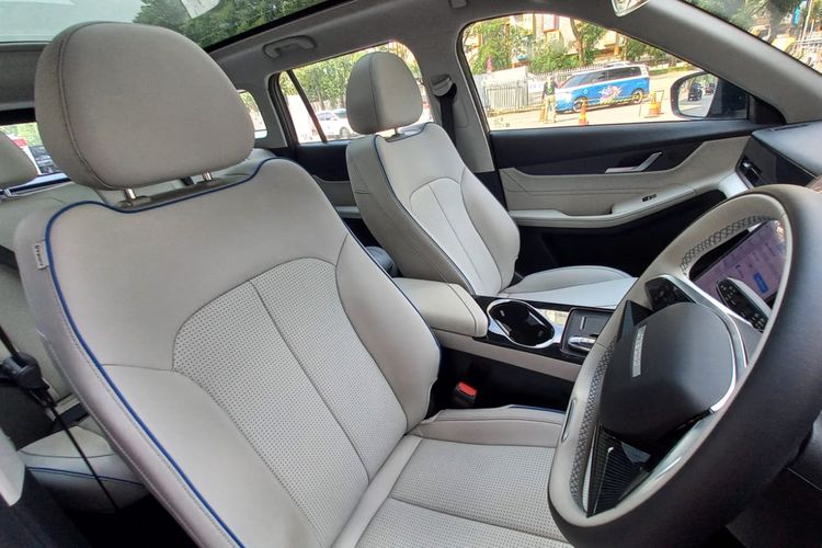 mobil listrik, Wuling Binguo, Jaecoo J5 EV, Electric Vehicle, JAECOO J5 EV, wuling binguo, mobil listrik Rp 200 jutaan, Mobil Listrik Rp 200 Jutaan, Jaecoo J5 EV vs Wuling Binguo EV