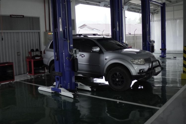 Mitsubishi, diler, Bukittinggi, MMKSI, bengkel, Tambah Jaringan, Mitsubishi Resmikan Diler Pertama di Bukittinggi