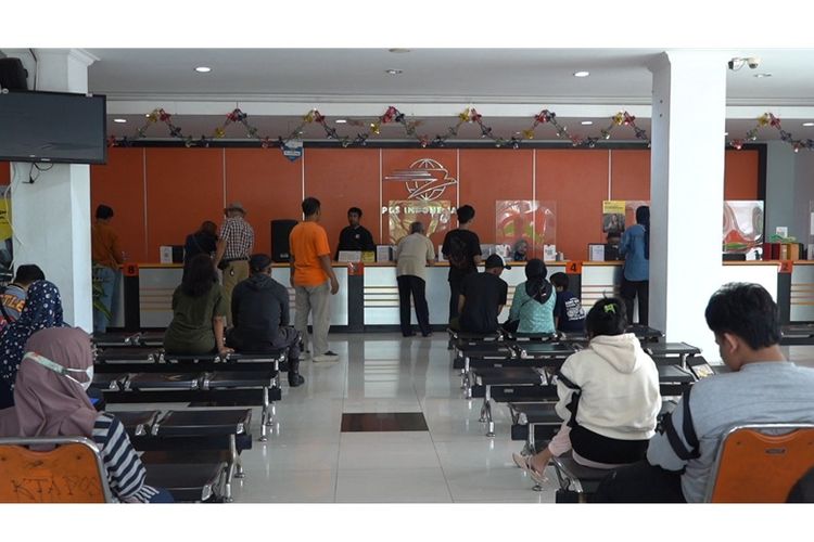 Bantuan Subsidi Upah, BSU 2025, Pos Indonesia, Pospay, Kantor Pos, kantor pos, pospay, pos indonesia, Tak Punya Rekening Bank? Pekerja Bisa Cek BSU 2025 di Pospay dan Ambil di Kantor Pos, Ini Syaratnya, Siapa yang Bisa Menerima BSU 2025?, Bagaimana Cara Mengecek Status BSU di Aplikasi Pospay?, Bagaimana Proses Pencairan BSU di Kantor Pos?, Apa yang Perlu Diperhatikan Penerima BSU?